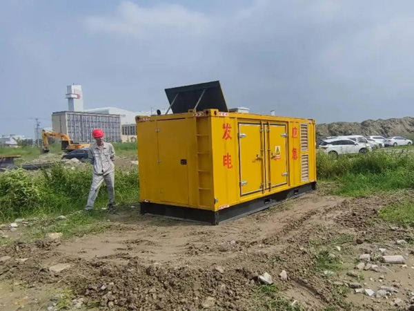 义县200KW柴油发电机机组每小时的油耗量受哪些因素影响？